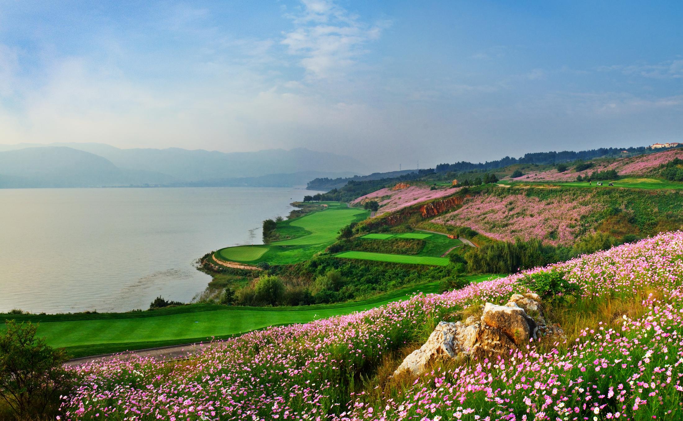 China-Wellness-KM-Springcity Golf & Lake Resort