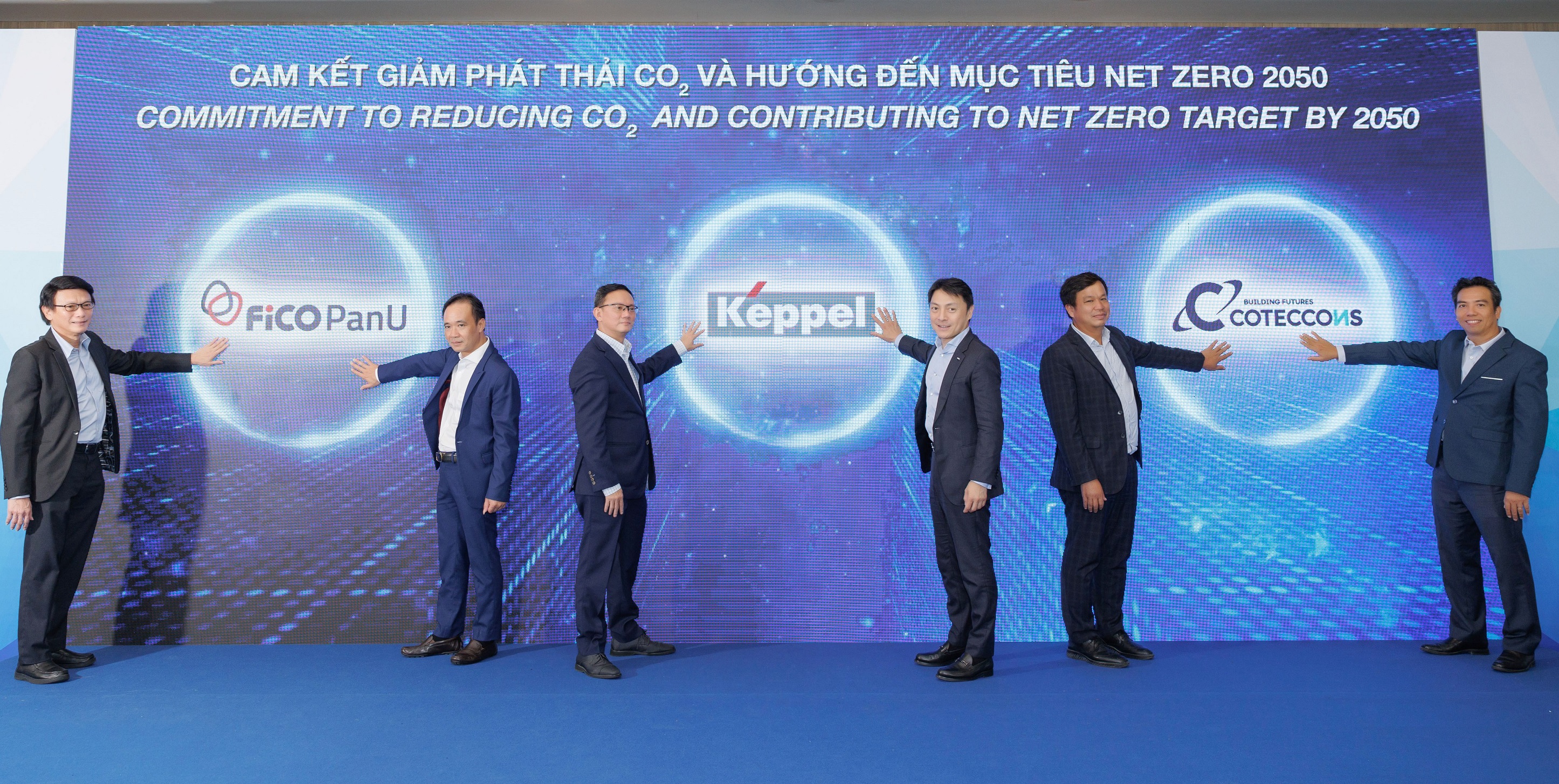 Keppel, FiCO PanU and Coteccon reps performing commitment ceremony at the event