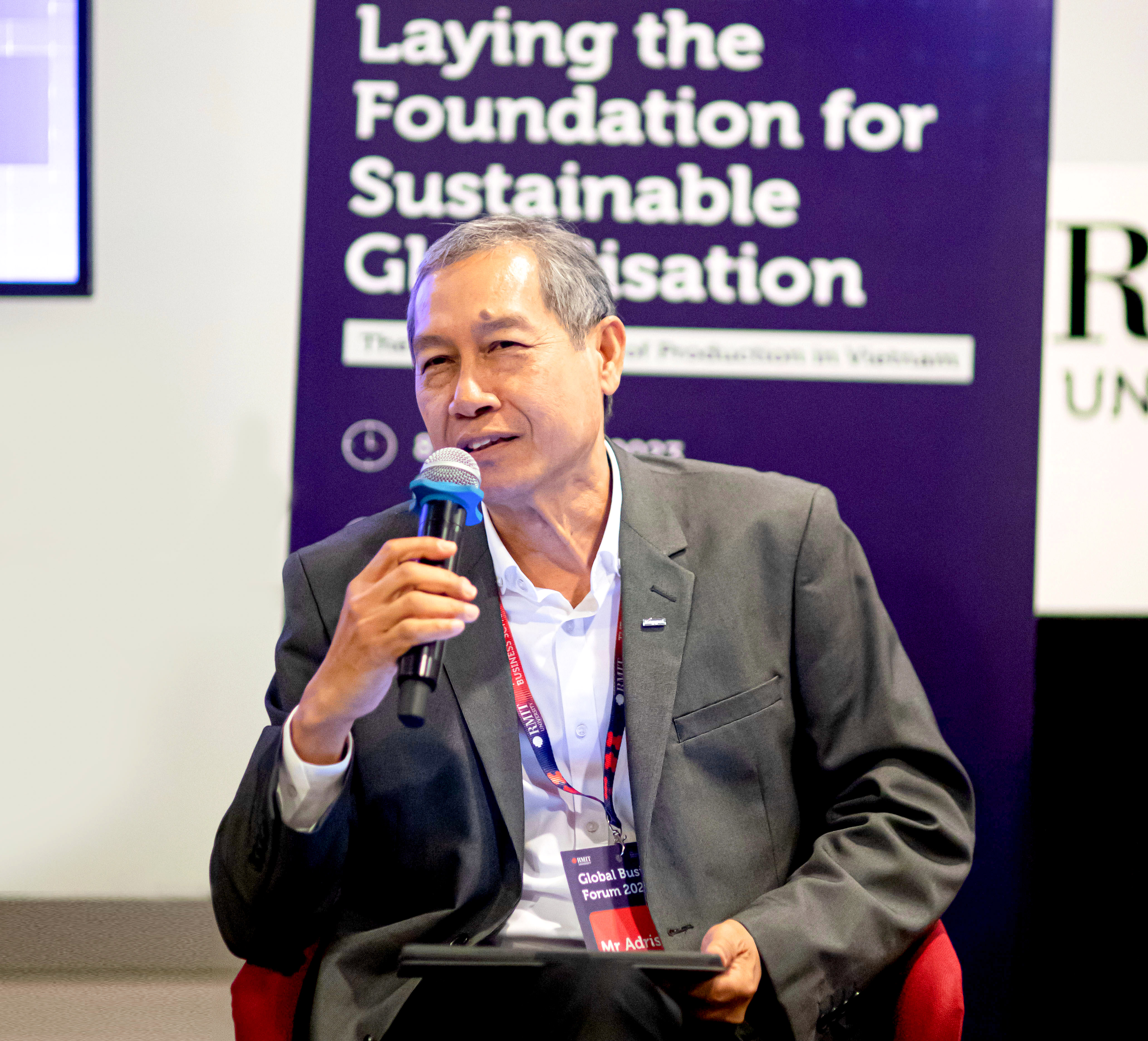 Keppel-shared-sustainable-business-practices-with-RMIT-students-1.jpg
