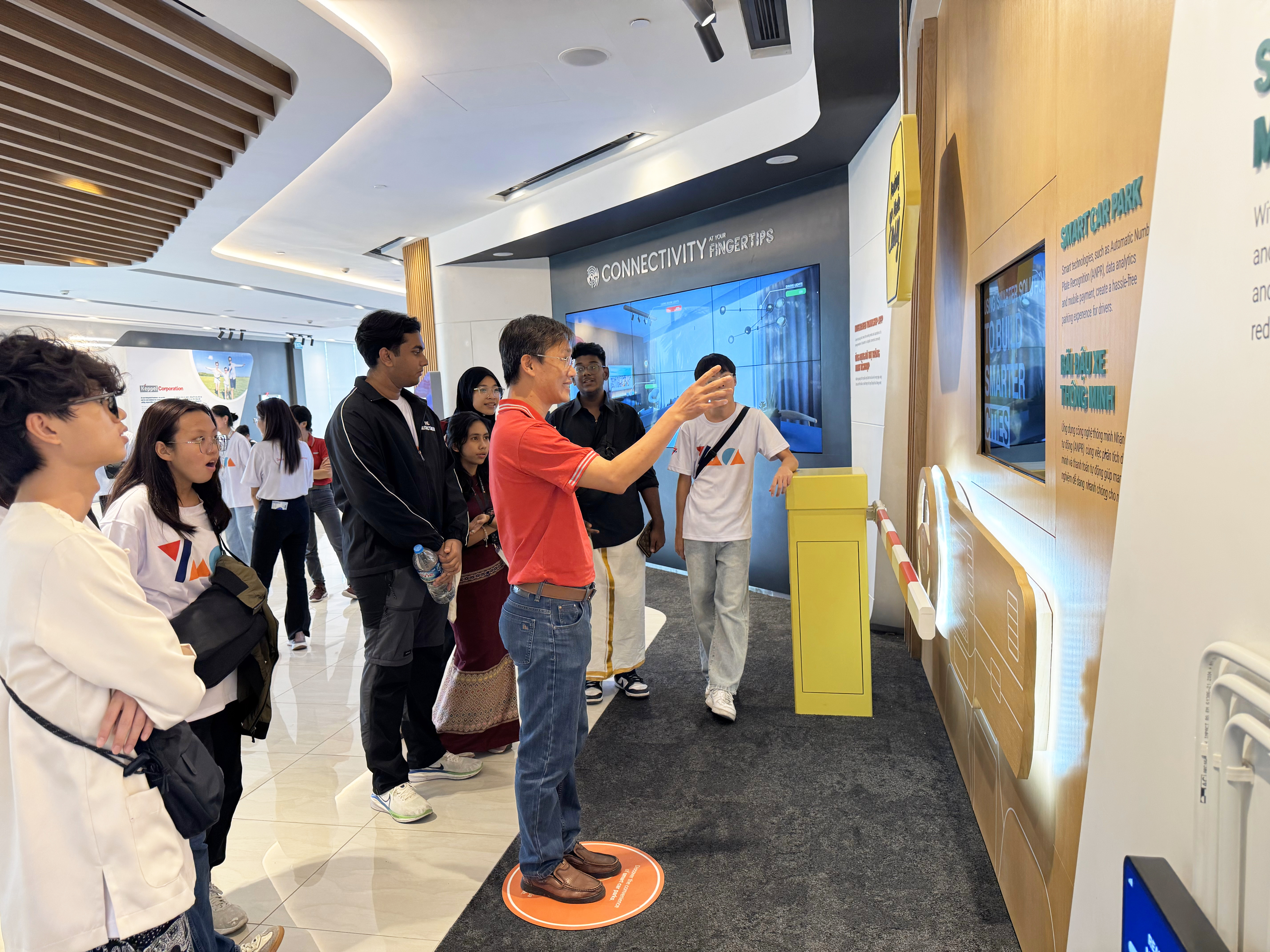 Republic-Polytechnic-Student-Tour-03-2025 (6).jpg