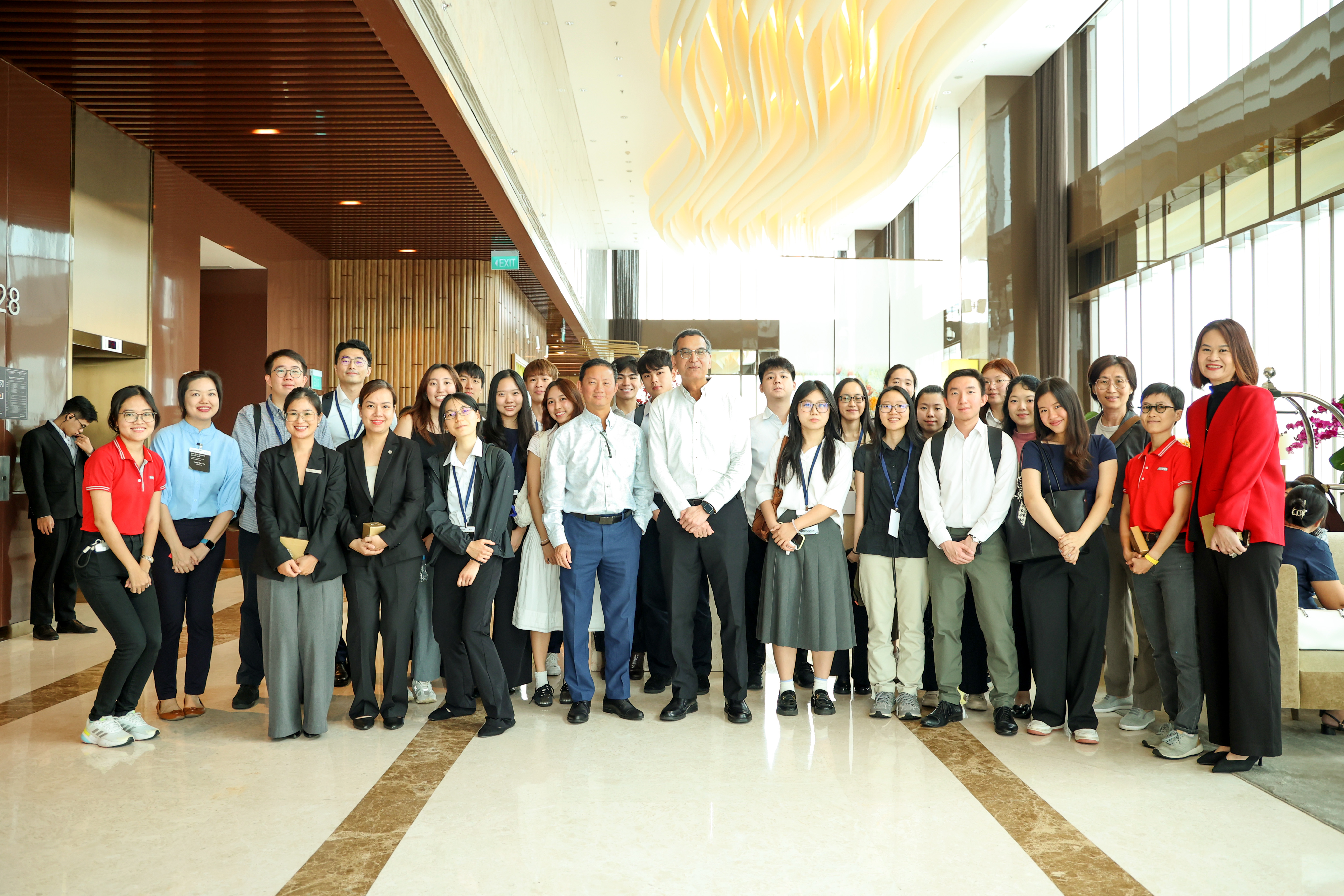 Singapore-Management-University-visited-Keppel-Vietnam-2025 (6).JPG